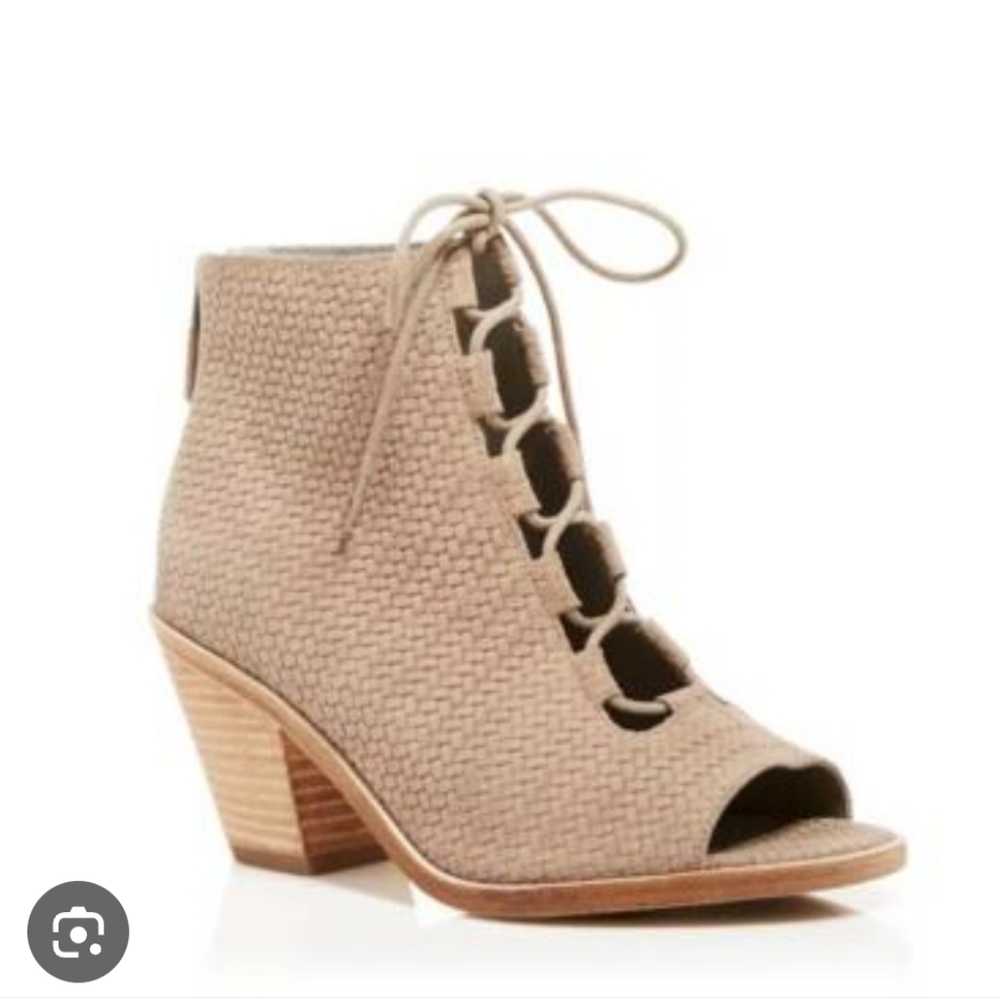 🌸Eileen Fisher Stylish Tan Lace-Up Ankle Boots 7.5‎ Gray